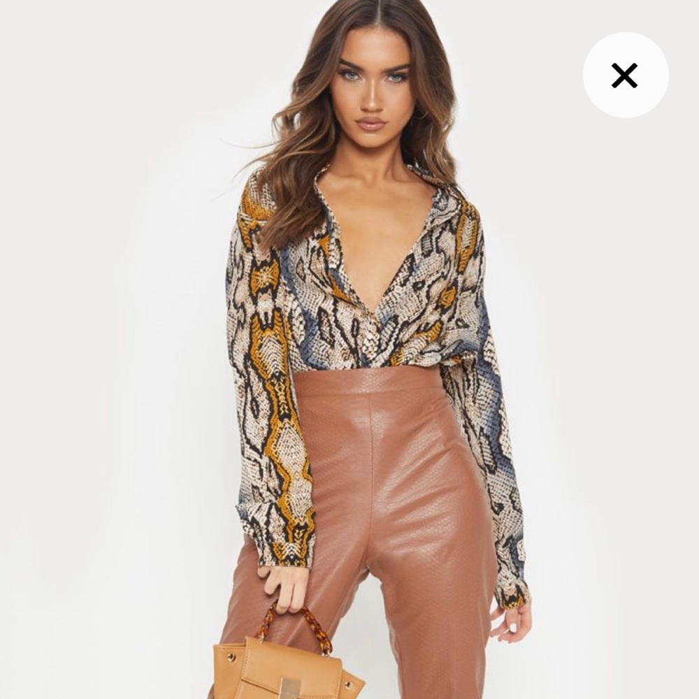 PrettyLittleThing Stone Snake Print Oversize Shirt